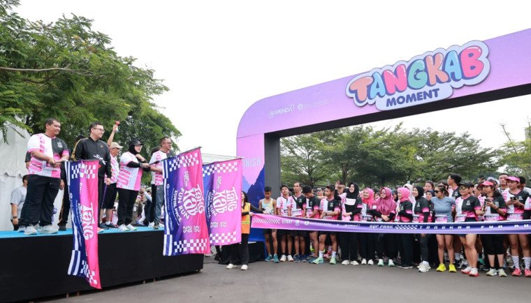 Tangkab Fun Run 2025 digelar di Gading Serpong, dihadiri Wabup Intan, menghadirkan olahraga, donasi sosial, dan edukasi transaksi digital.