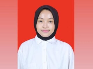 Ketimpangan akses teknologi menghambat komunikasi dalam PJJ, memengaruhi efektivitas belajar serta pemerataan kualitas pendidikan.