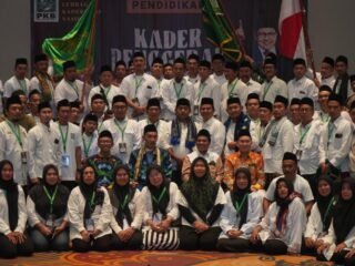 PKPB Relawan Rano Alfath 2025 sukses digelar di Tangerang, memperkuat kader PKB dengan pelatihan kepemimpinan dan semangat solidaritas.