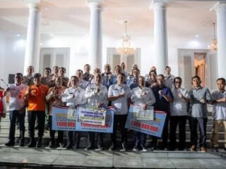 Pemprov Banten salurkan Rp3 miliar dan logistik untuk Sumbar, Sumut, dan Aceh sebagai wujud solidaritas dan dukungan kemanusiaan.