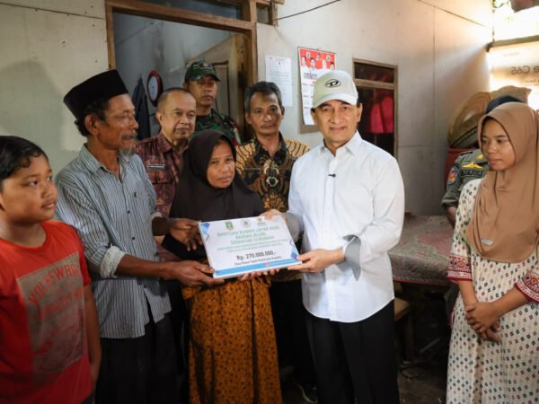 Pemprov Banten dan Baznas Perbaiki 12 Rumah Tidak Layak Huni di Pandeglang