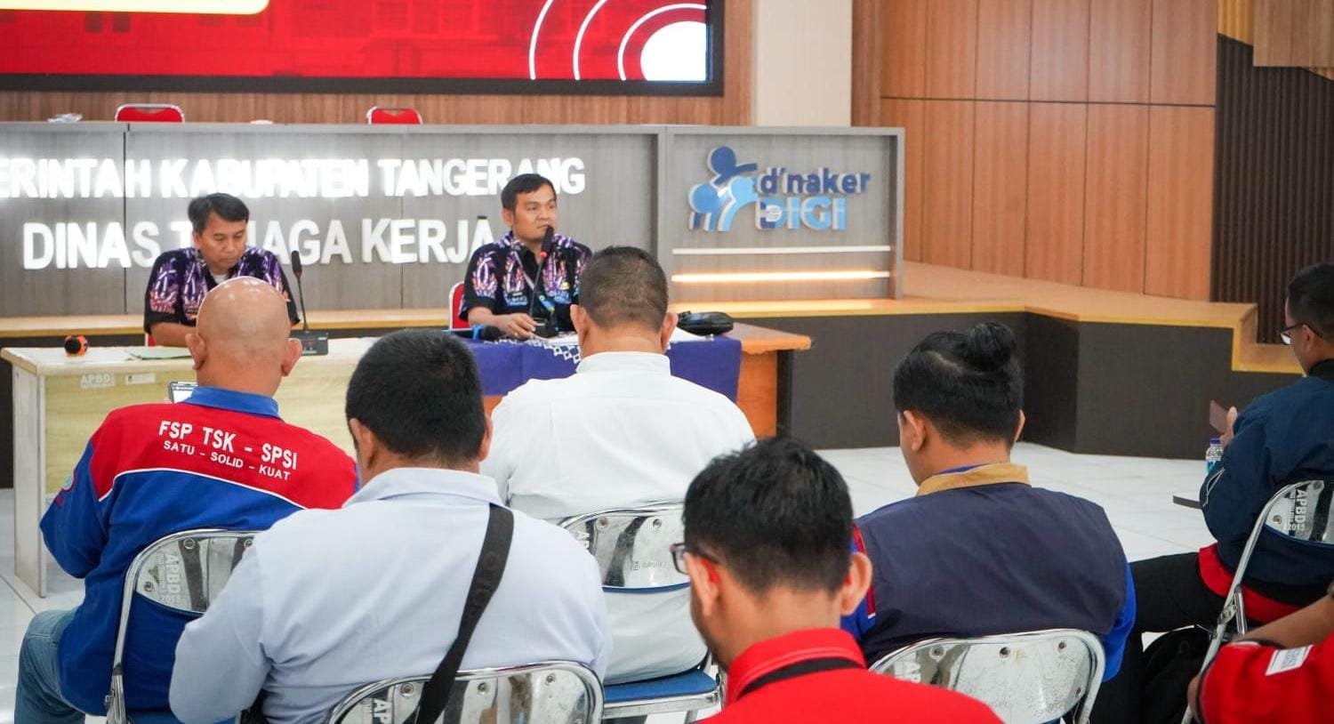 Disnaker Kabupaten Tangerang menggelar sosialisasi dan verifikasi keanggotaan serikat pekerja sebagai dasar Tripartit Nasional.