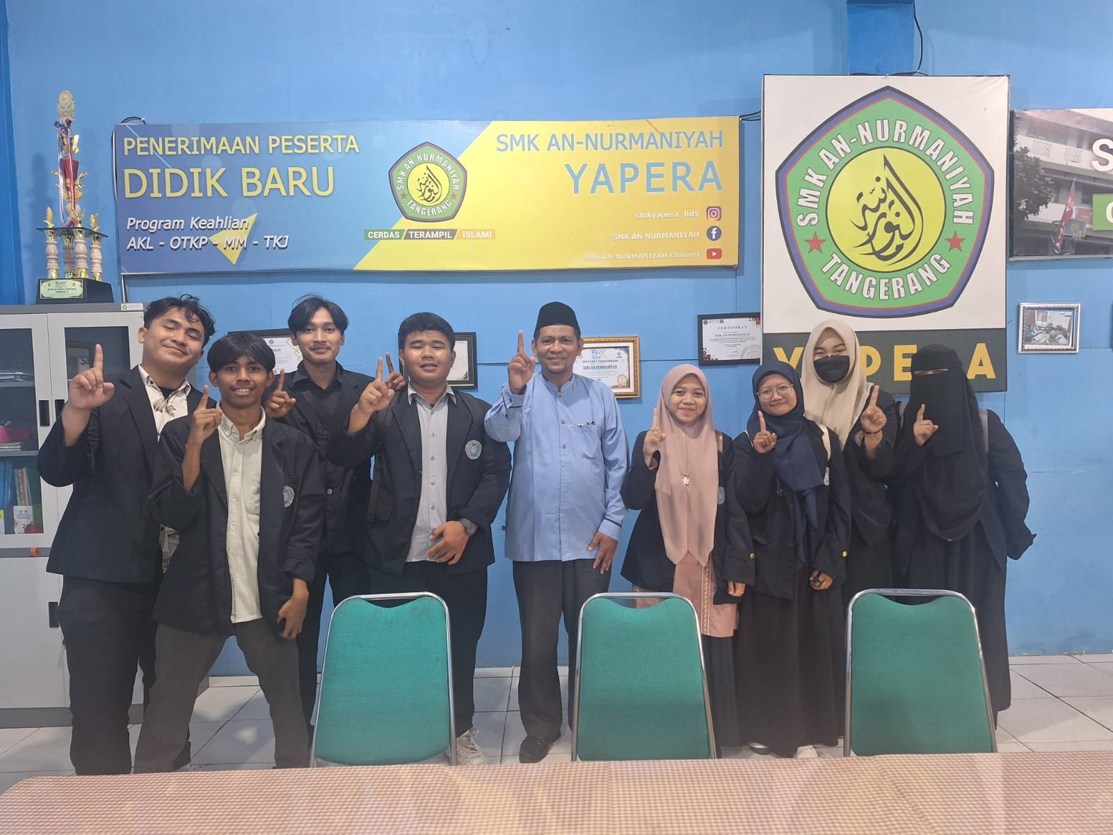 UMT melalui Prodi PAI FAI melaksanakan PPL mahasiswa di SMK An Nurmaniyah Kota Tangerang untuk membentuk calon pendidik profesional.