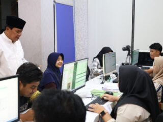 Bupati Tangerang Puji Inovasi Pelayanan Administrasi Hingga Malam Hari di Kecamatan Curug