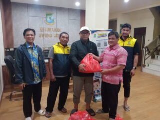 Pemkot Tangerang Salurkan 10.690 Nasi Bungkus untuk Warga Terdampak Banjir di 12 Wilayah