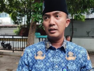 Rastra Yudhatama Dorong Warga Ciputat Timur Aktif Buat Lubang Biopori