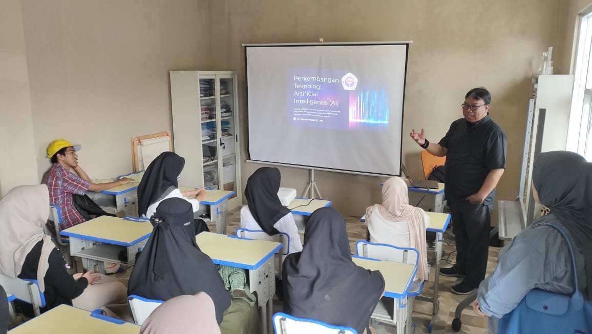 Dosen Universitas Gunadarma membekali peserta didik PKBM Tan Malaka dengan pemahaman AI untuk meningkatkan literasi digital.