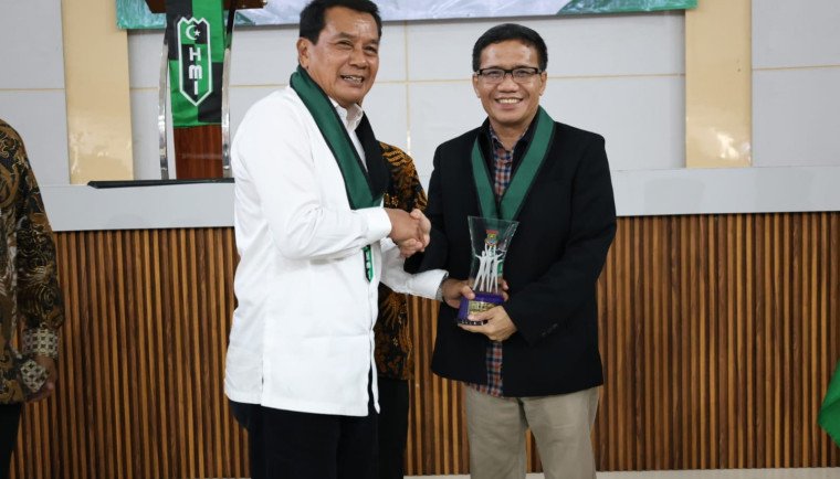 Bupati Tangerang Maesyal Rasyid membuka Training Raya Nasional HMI dan mendorong peran mahasiswa memperkuat ketahanan pangan.