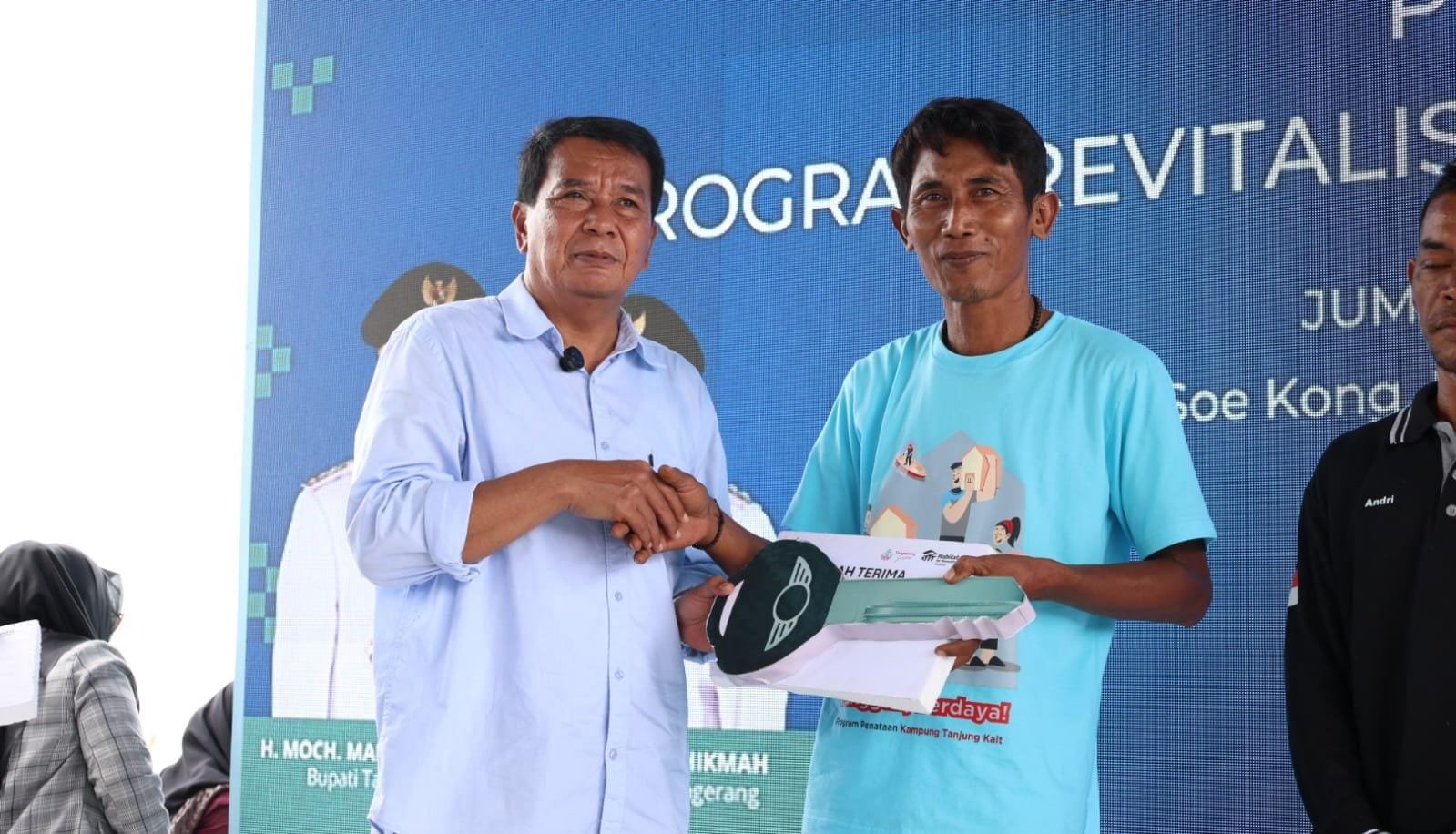 Bupati Tangerang resmikan 110 rumah layak huni untuk nelayan, lengkap dengan infrastruktur, fasilitas umum, dan dukungan usaha.