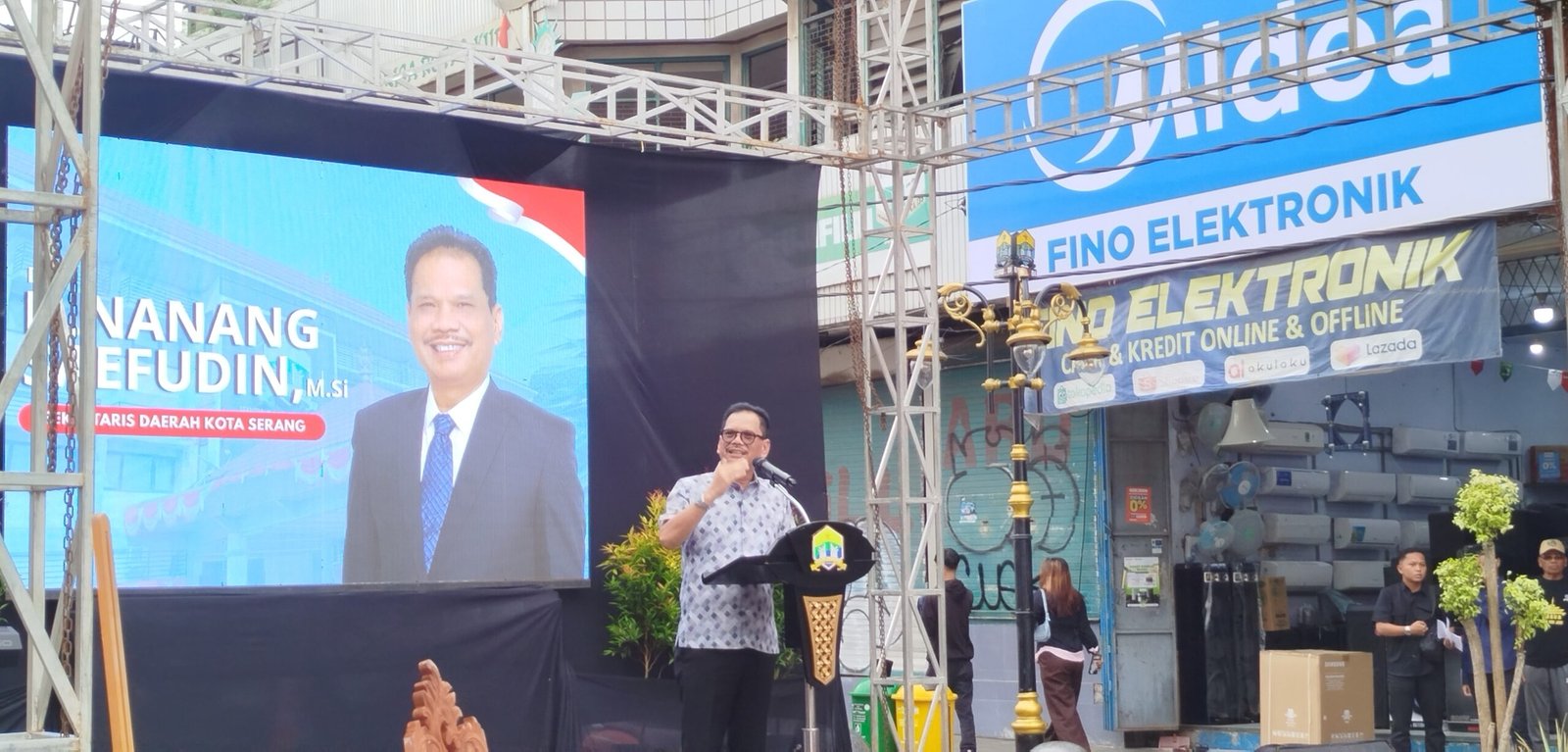 Sekda Kota Serang Nanang Saefudin mengatakan, untuk mengimbangi kecepatan gaya kepemimpinan Budi-Agis, ASN Pemkot Serang di oversize untuk mengimbanginya