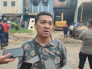 Air Sungai Tercemar Usai Kebakaran, PT Biotek Janji Lakukan Penetralan dan Uji Laboratorium