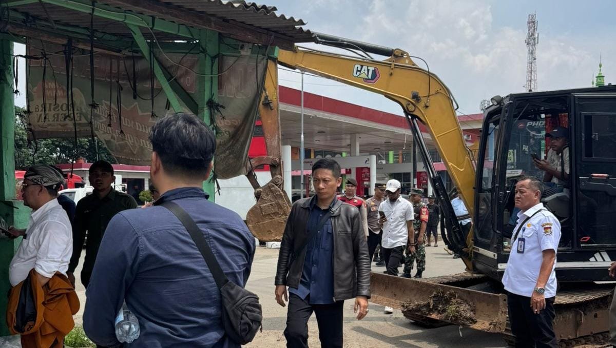 Kejari Kabupaten Tangerang dampingi eksekusi lahan 1.003 m² di Situ Gadung Pagedangan demi penertiban aset daerah.