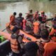 Pemkot Tangsel susur sungai dan tebar karbon aktif usai kebakaran gudang pestisida, langkah cepat tekan pencemaran air.