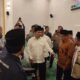 Safari Ramadan di Tangsel, Wagub Banten serahkan bansos dan RTLH serta ajak warga perkuat kebersamaan dan kepedulian.