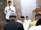 Bupati Tangerang Maesyal Rasyid gelar Tarawih Keliling 2026 di Masjid Nurul Ulum Tigaraksa, ajak warga perkuat iman.