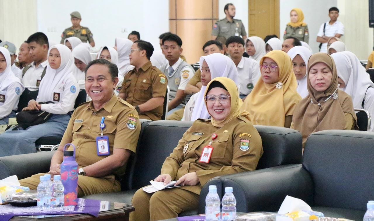 Wabup Tangerang Intan Nurul Hikmah menegaskan penguatan pendidikan karakter dan literasi digital untuk mencegah radikalisme pelajar.