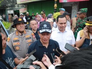 Menteri Lingkungan Hidup Hanif Faisol Nurofiq mengatakan, PSEL Cilowong Kota Serang diproyeksikan untuk beroperasi tiga tahun kedepan
