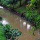 DLH Tangsel memantau kualitas air dan udara pasca kebakaran gudang pestisida di BSD. Dampak terbesar terdeteksi di Sungai Jaletreng.