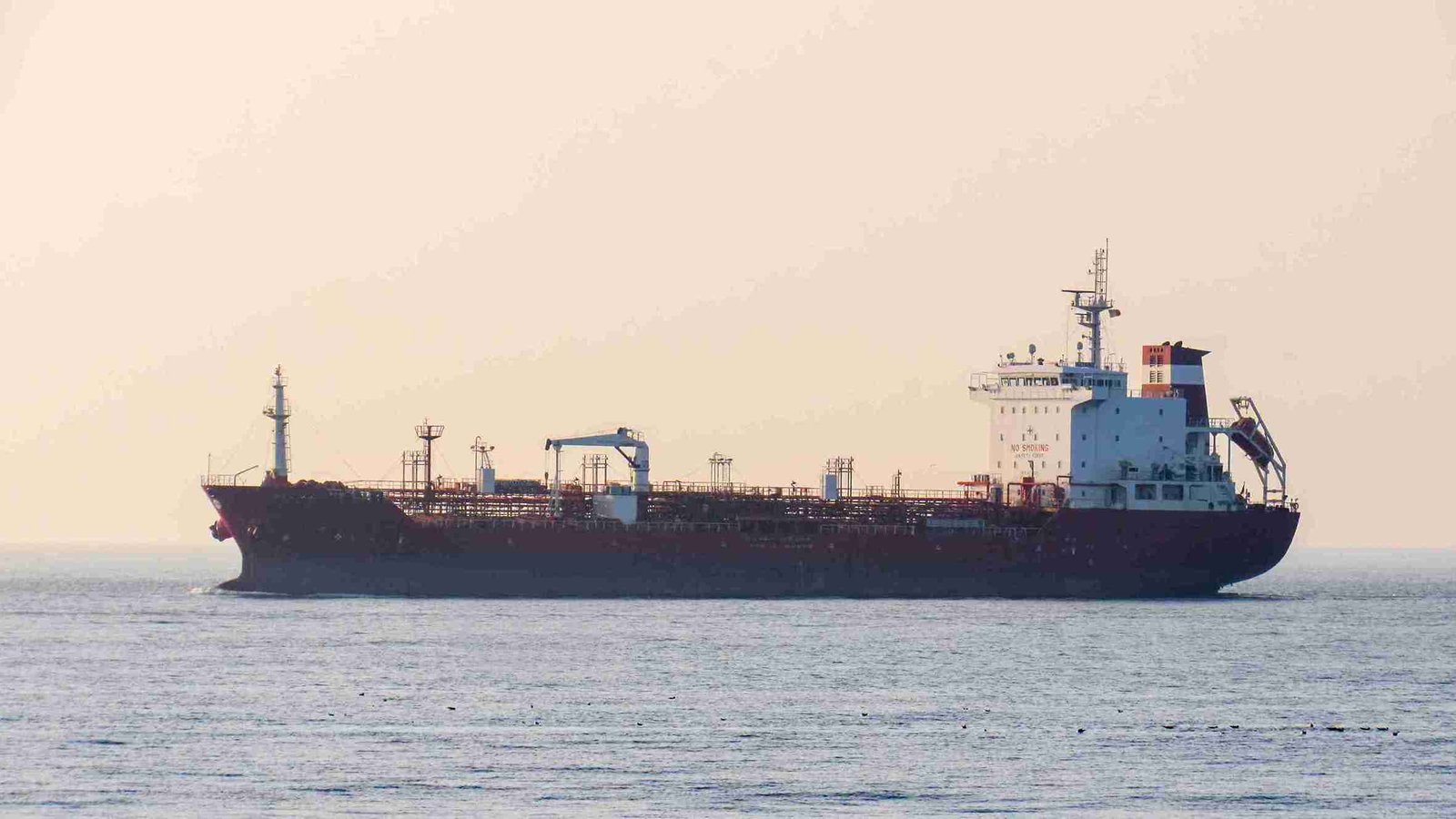 Indonesia masuk daftar negara yang diizinkan Iran melintas Selat Hormuz di tengah ketegangan geopolitik dan pengaturan jalur energi dunia.