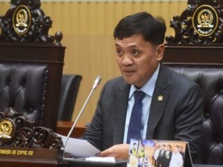 Komisi III DPR gelar RDPU 2 April 2026 untuk mendalami dugaan pelecehan seksual juri tahfiz AM bersama korban dan Bareskrim.