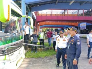 Jelang Mudik Lebaran 1447 H, Dishub Tangsel Ramp Check Ratusan Bus di Terminal Pondok Cabe