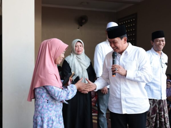 Santunan Yatim dan Dhuafa di Balaraja, Bupati Tangerang Ingatkan Pentingnya Berbagi di Bulan Suci