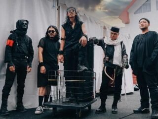 Lirik Sederhana, Makna Mendalam: Pesan Kuat dari Lagu “Matahari Telah Tinggi”