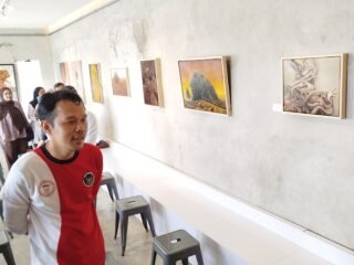 Puluhan Karya Lukis Memukau Pengunjung Kopi Rona, Wawalikota Serang Dukung Pengembangan Seni Budaya Lokal