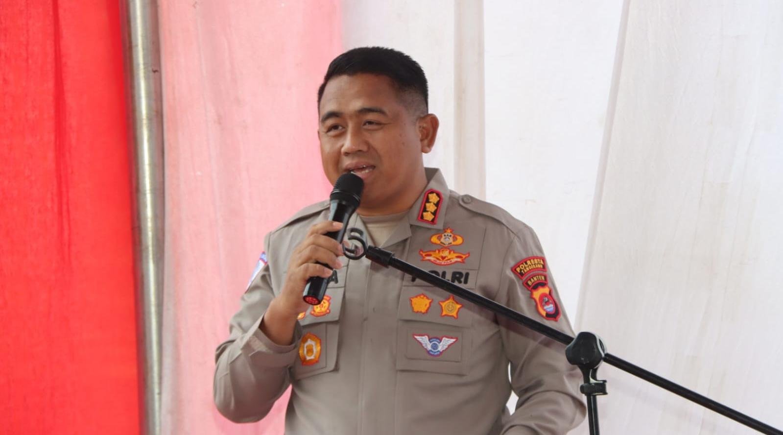 Polisi periksa 8 saksi kasus penemuan jasad pelajar di Tangerang. Dugaan korban tewas akibat kekerasan, penyelidikan masih berlangsung.