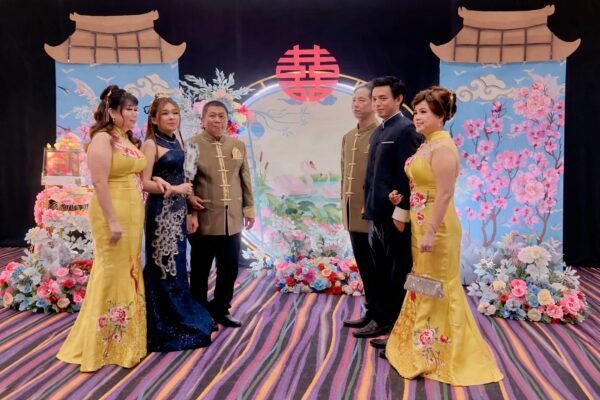 Fame Hotel Gading Serpong jadi venue Sangjit meriah dan berkesan, hadirkan layanan profesional, dekorasi elegan, dan suasana hangat keluarga.