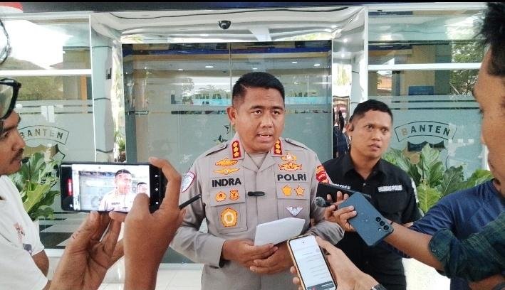 Polisi tangkap pria di Tangerang terkait kasus asusila bermodus ruqyah. Empat remaja dilaporkan jadi korban.