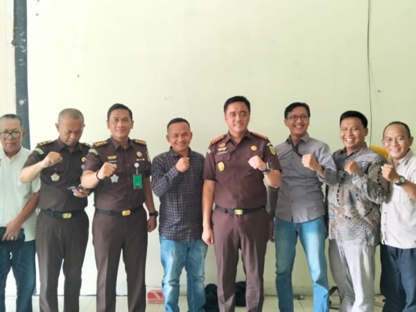 Kajari Tangerang Halalbihalal ke FKJKT, Perkuat Sinergi dengan Jurnalis
