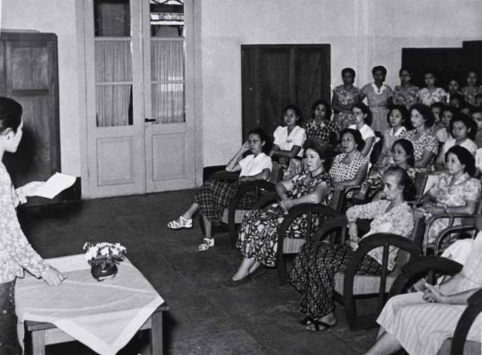 Temukan 5 ide kegiatan Hari Kartini yang seru, edukatif, dan bermakna untuk sekolah, kampus, dan organisasi.