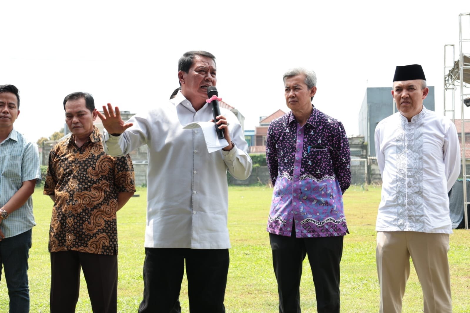 Bupati Tangerang tekankan peran strategis Kadus sebagai ujung tombak pelayanan masyarakat dan kunci sukses pembangunan desa.