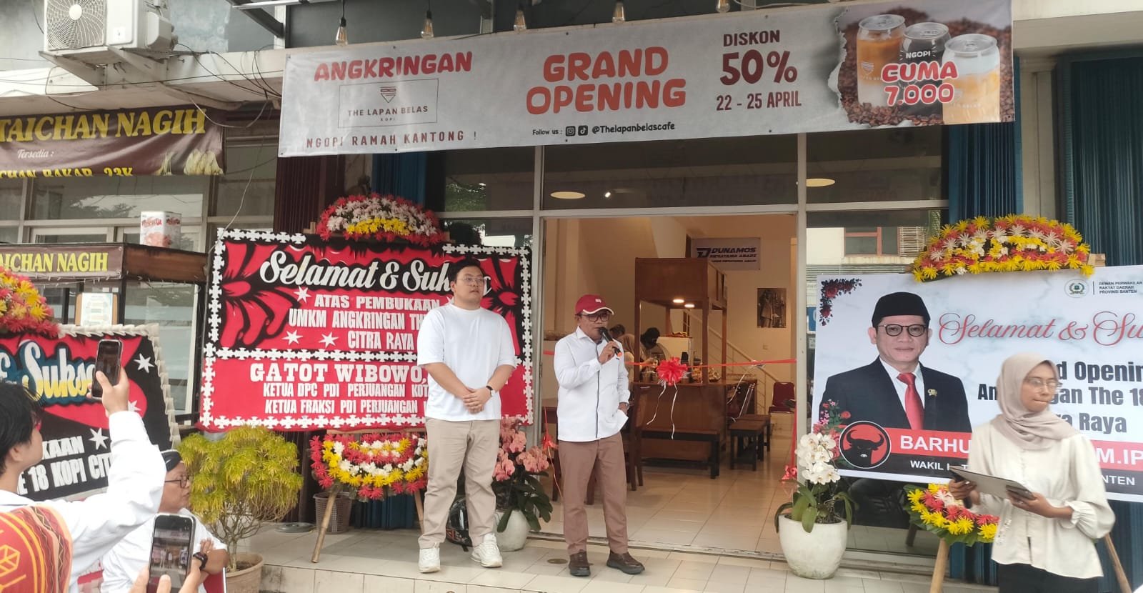 Angkringan The 18 Kopi Citra Raya resmi dibuka, tawarkan kuliner Nusantara murah, tempat nongkrong dan diskusi di Tangerang.