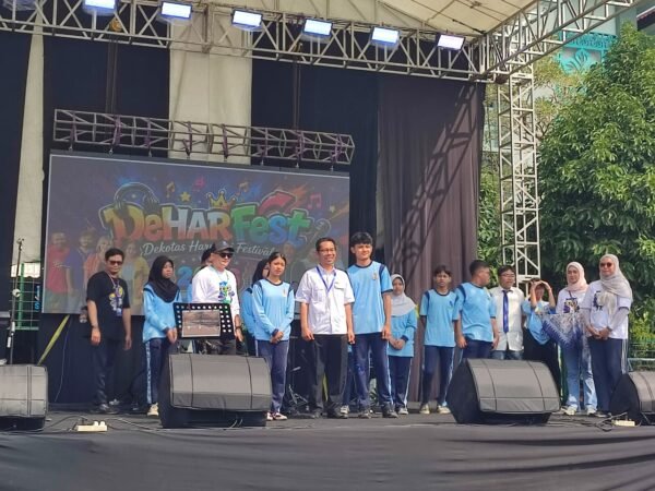Satu Hati Satu Irama, Dehar Fest SMPN 8 Tangsel Jadi Ajang Kreativitas dan Hiburan Siswa