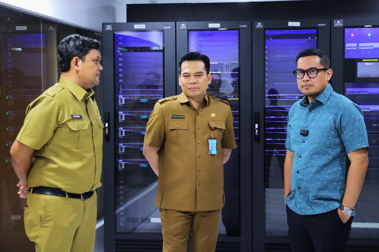 Pemkot Tangsel memperkuat server dan sistem keamanan data untuk memastikan pelaksanaan SPMB 2026 berjalan lancar dan aman.