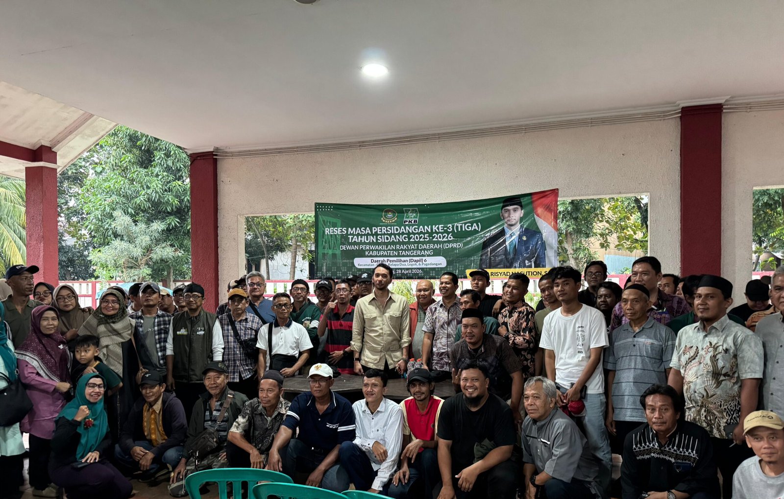 Iqrar Risyad Nasution serap aspirasi warga Kelapa Dua dalam reses DPRD Kabupaten Tangerang, fokus pada infrastruktur dan UMKM.