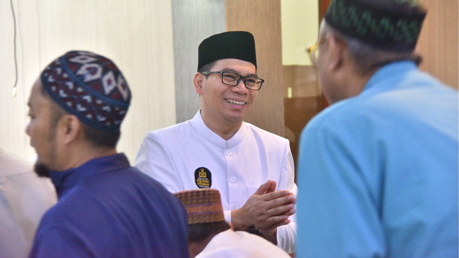 Diskominfo Tangsel mengembangkan masjid digital dengan dukungan lebih dari 5.000 titik internet gratis untuk warga, masjid, dan musala.
