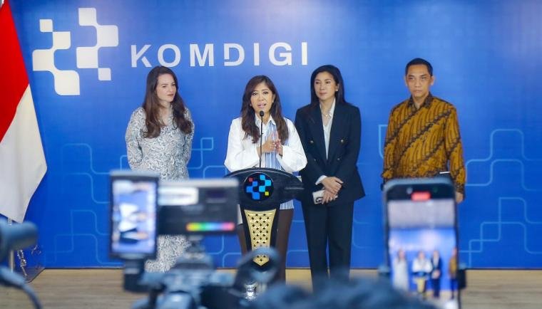 Menkomdigi apresiasi Roblox terapkan verifikasi usia sebagai bentuk kepatuhan PP Tunas untuk lindungi anak di ruang digital.