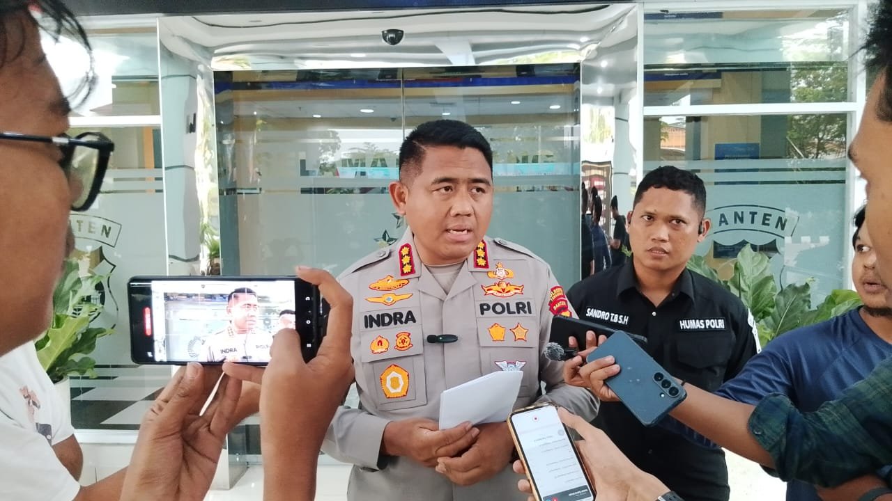 Kapolresta Tangerang mengimbau suporter Persija dan Persib menjaga ketertiban saat nobar demi keamanan dan kondusivitas wilayah.