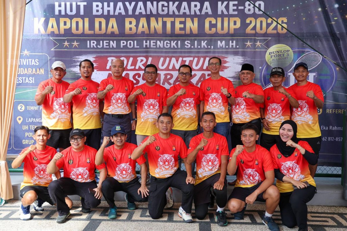 Gubernur Andra Soni mengapresiasi pembinaan tenis Banten dalam Kapolda Banten Cup 2026 yang melahirkan atlet berprestasi.