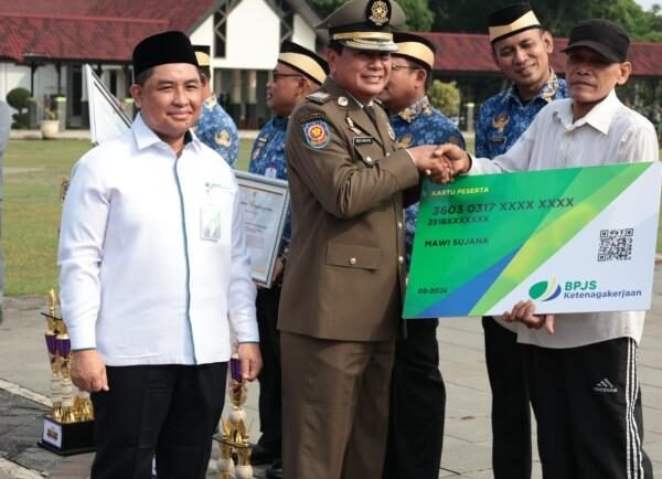 Pemkab Tangerang Raih Rekor MURI, 500 Ribu Pekerja Rentan Terlindungi BPJS Ketenagakerjaan
