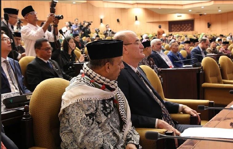 MUI dorong dialog antar peradaban untuk memperkuat solidaritas global, merespons konflik dunia, dan membangun perdamaian.