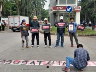 Lima Bulan Tanpa Tersangka, Aktivis Soroti Lambannya Kasus Pencemaran Cisadane