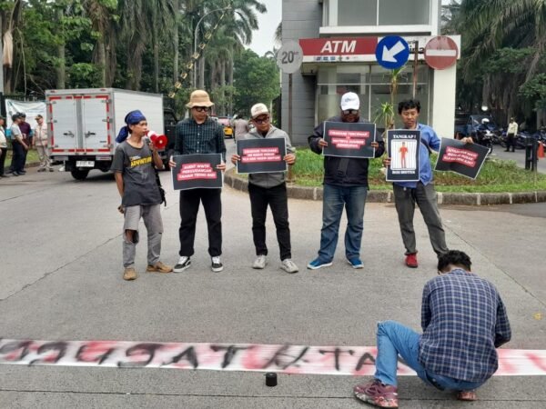 Lima Bulan Tanpa Tersangka, Aktivis Soroti Lambannya Kasus Pencemaran Cisadane