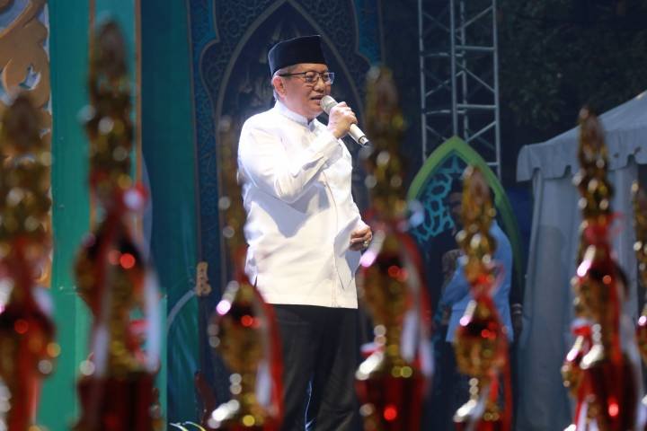 Festival Al-A'zhom XIII 2026 resmi ditutup di Kota Tangerang, memperkuat syiar Islam sekaligus mendorong pemberdayaan dan promosi UMKM lokal.