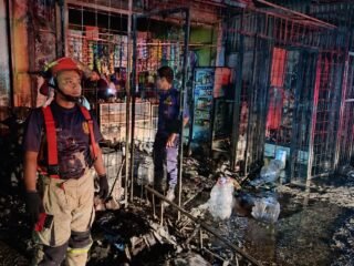 Diduga Dipicu Rokok Saat Isi Bensin, Warung Sembako di Cikupa Terbakar