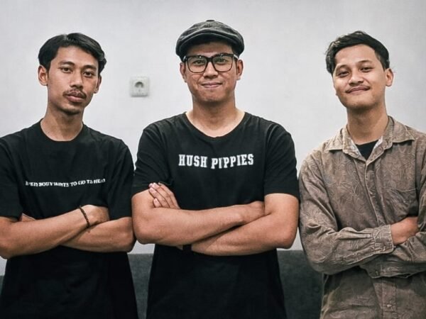Single Terbaru NRTG "Bersama Sampai Tua" Angkat Kisah Cinta yang Bertahan Seiring Waktu