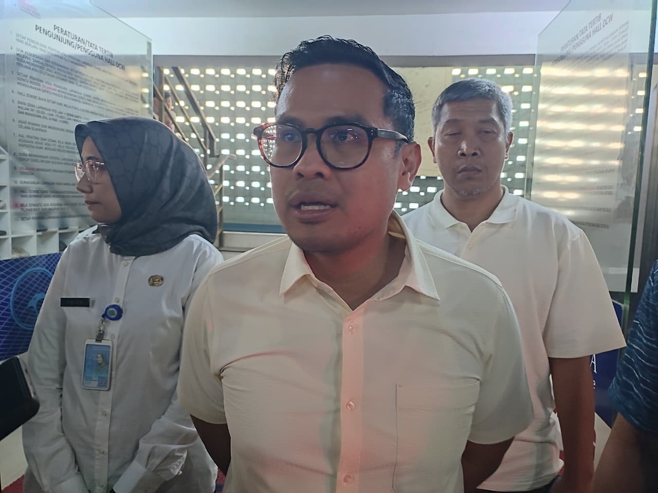 Pemkot Tangsel ajukan tambahan armada bus sekolah gratis ke Kemenhub untuk perluas layanan transportasi pelajar yang makin diminati.